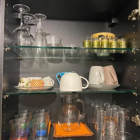 Garbatella, Lovely Mini Apartment Rom