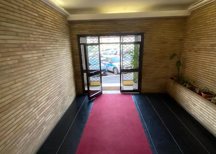 Garbatella, Lovely Mini * Rzym