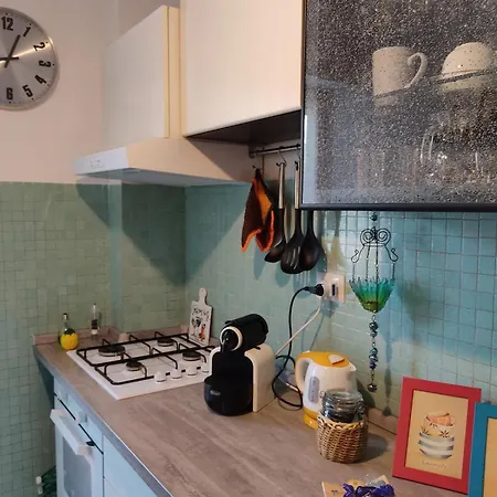 Garbatella, Lovely Mini Apartmán Řím